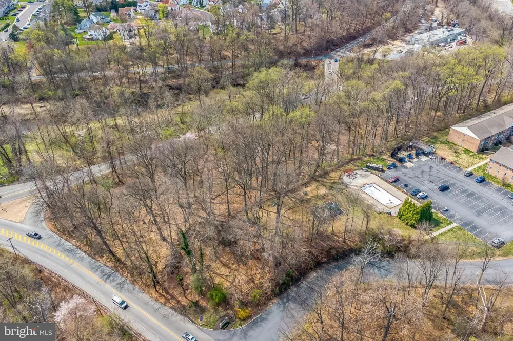 0 BROOKHAVEN & CREEK ROAD Brookhaven, PA 19015