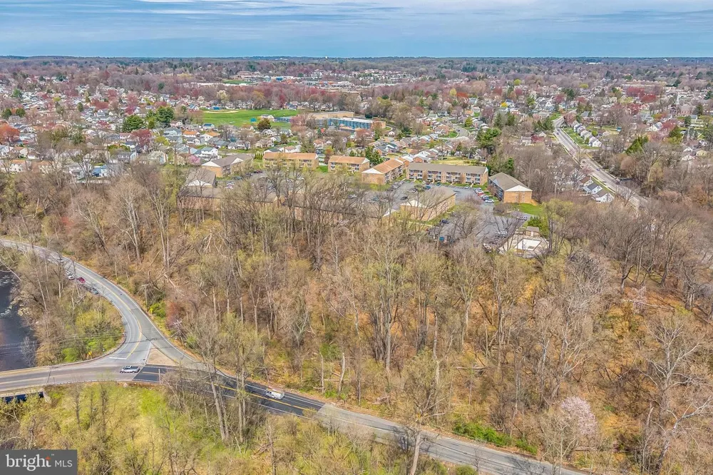 0 BROOKHAVEN & CREEK ROAD Brookhaven, PA 19015