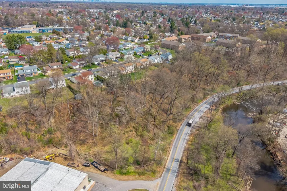 0 BROOKHAVEN & CREEK ROAD Brookhaven, PA 19015