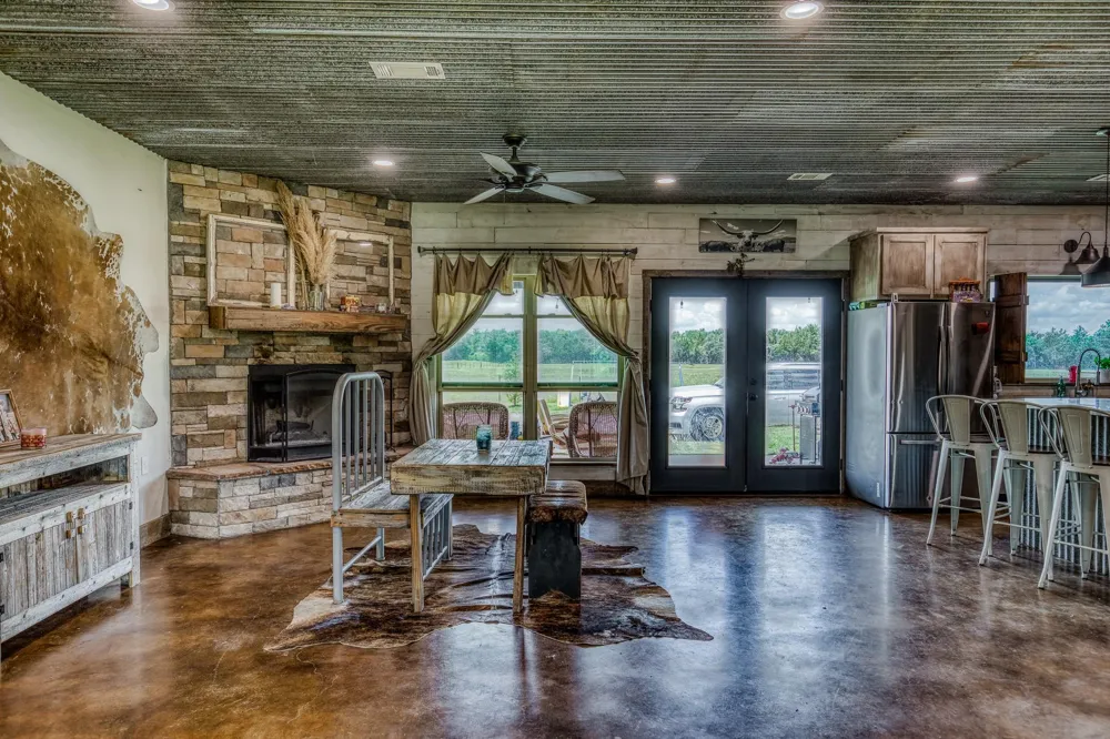 1850 Lcr 439 Groesbeck, TX 76667
