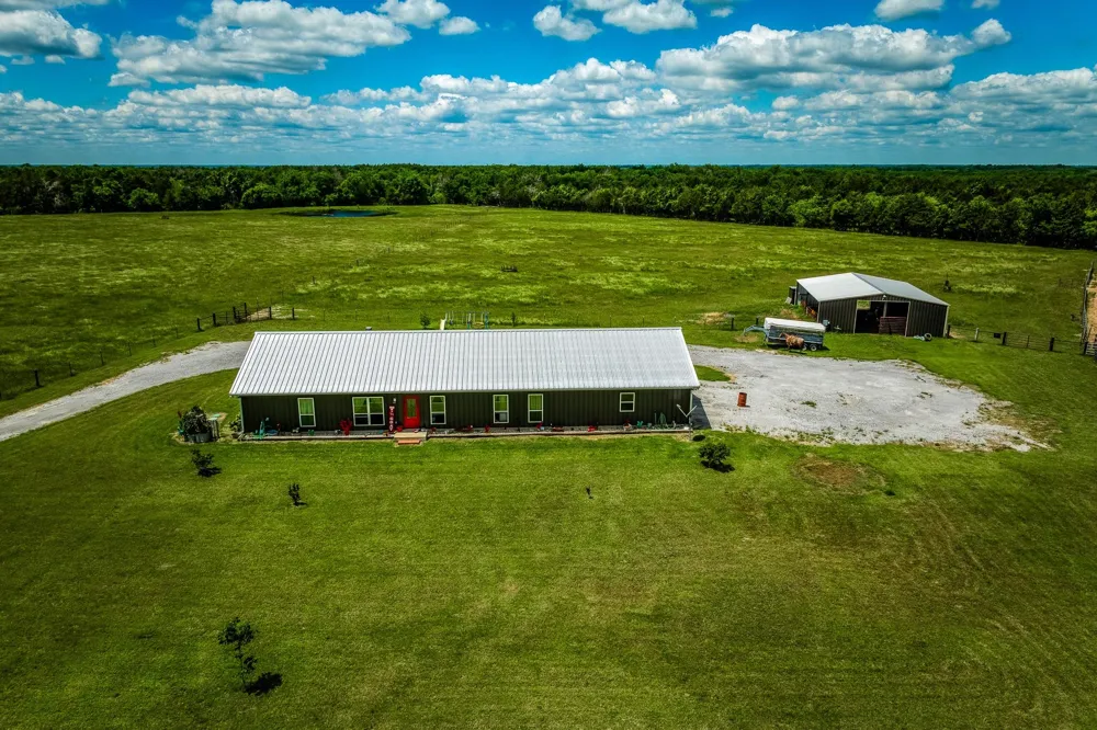 1850 Lcr 439 Groesbeck, TX 76667