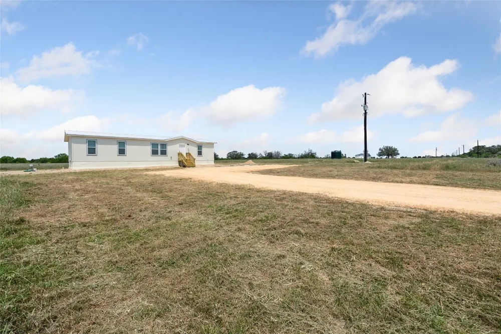 1287 CR 402 Roads #Lot 17 Flatonia, TX 78941