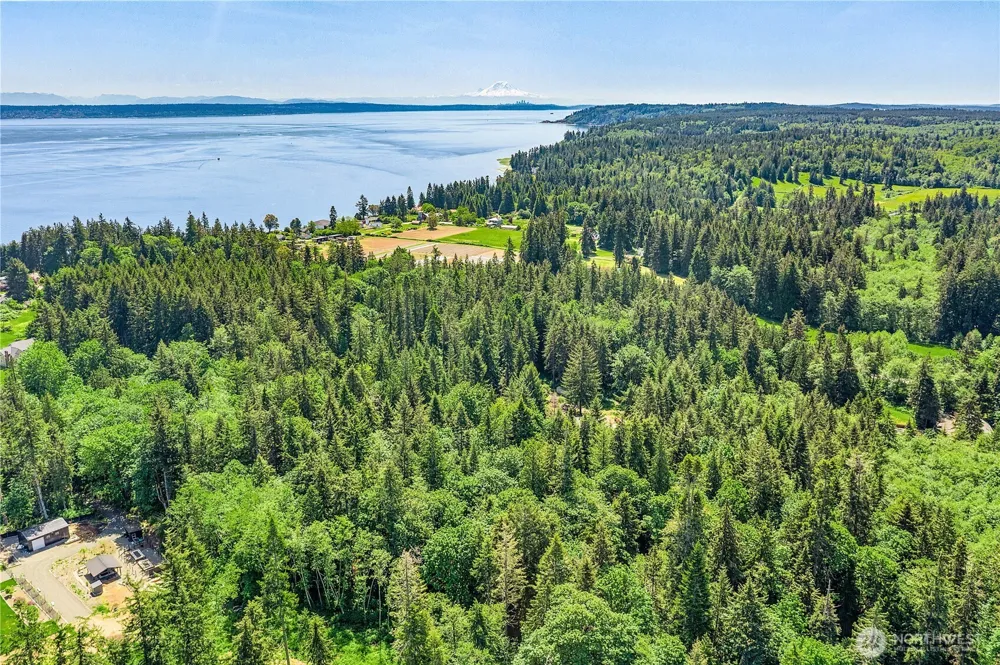 0 Pilot Point Road NE Kingston, WA 98346