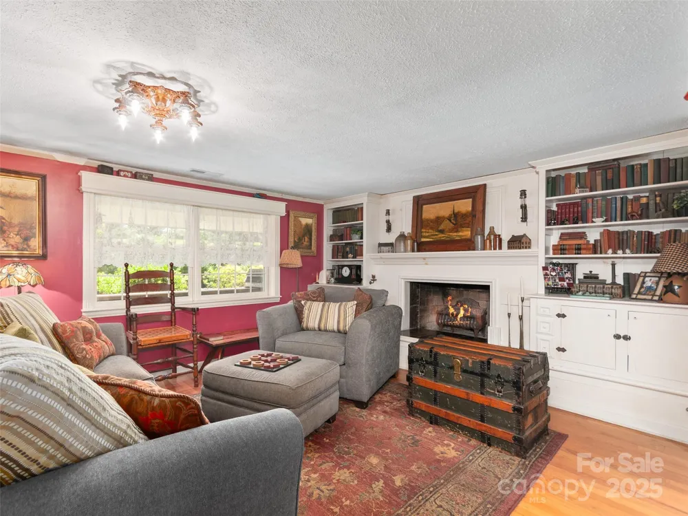 229 Crabtree Mountain Road Canton, NC 28716