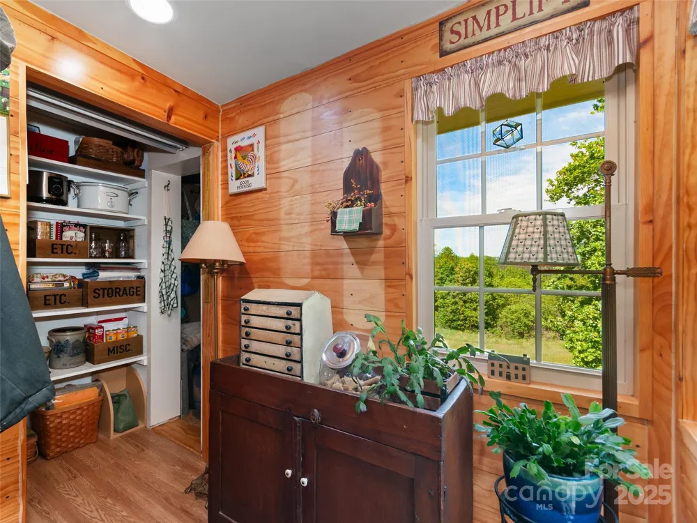 229 Crabtree Mountain Road Canton, NC 28716