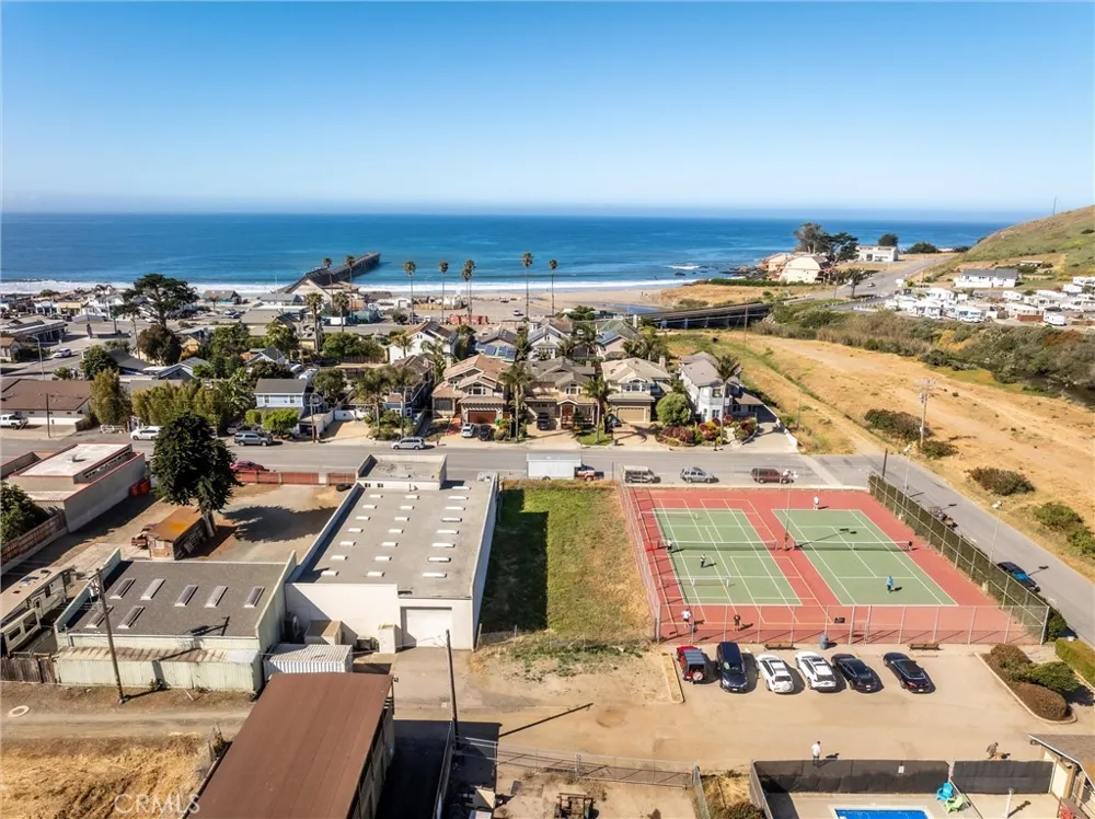 Ash Avenue Cayucos, CA 93430