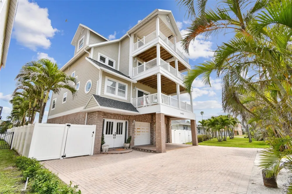 16033 GULF BOULEVARD Redington Beach, FL 33708