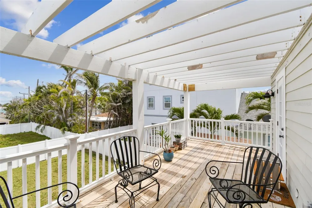 16033 GULF BOULEVARD Redington Beach, FL 33708
