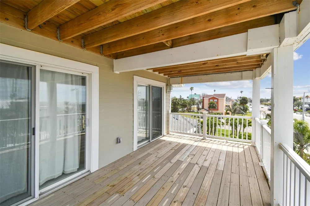 16033 GULF BOULEVARD Redington Beach, FL 33708