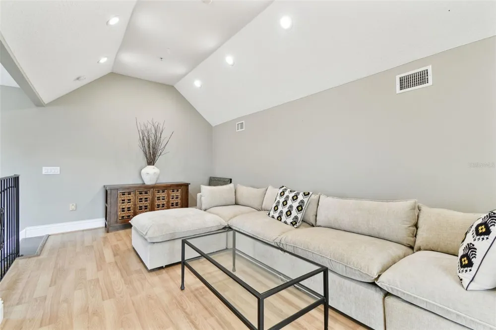 16033 GULF BOULEVARD Redington Beach, FL 33708