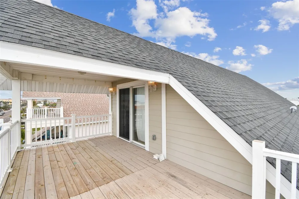 16033 GULF BOULEVARD Redington Beach, FL 33708