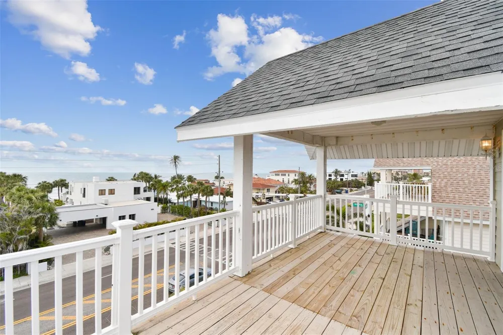 16033 GULF BOULEVARD Redington Beach, FL 33708