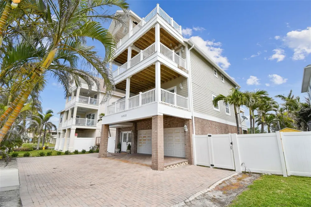 16033 GULF BOULEVARD Redington Beach, FL 33708