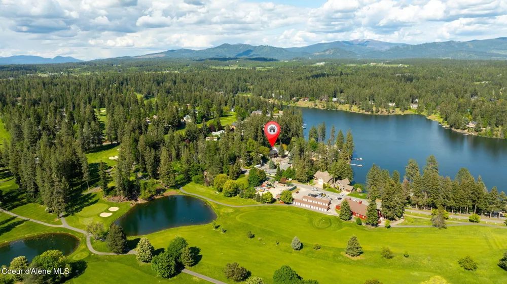 1997 E AVONDALE LANE Hayden, ID 83835
