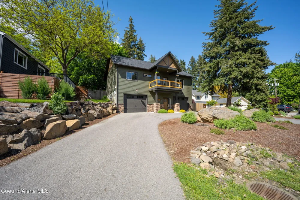 1997 E AVONDALE LANE Hayden, ID 83835
