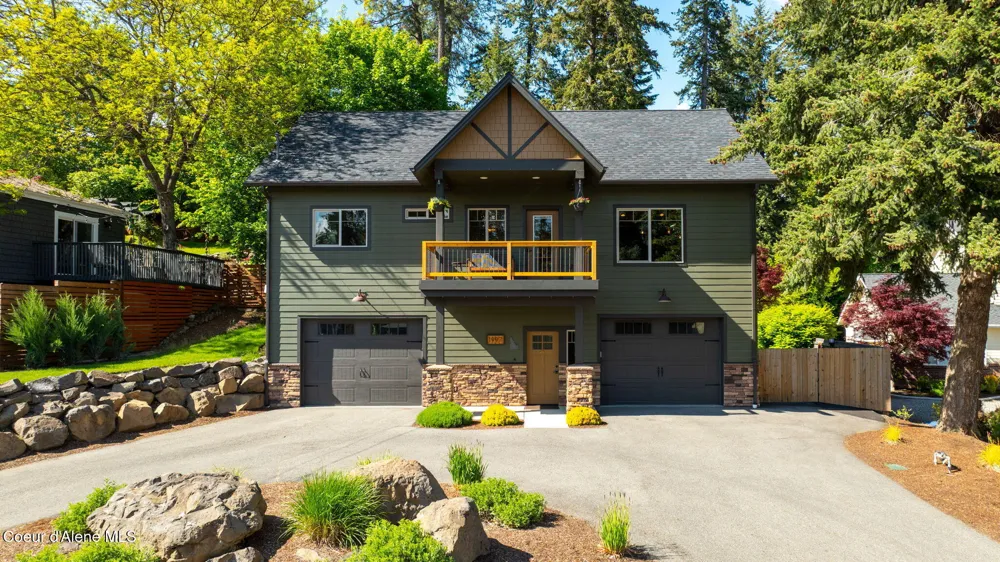 1997 E AVONDALE LANE Hayden, ID 83835