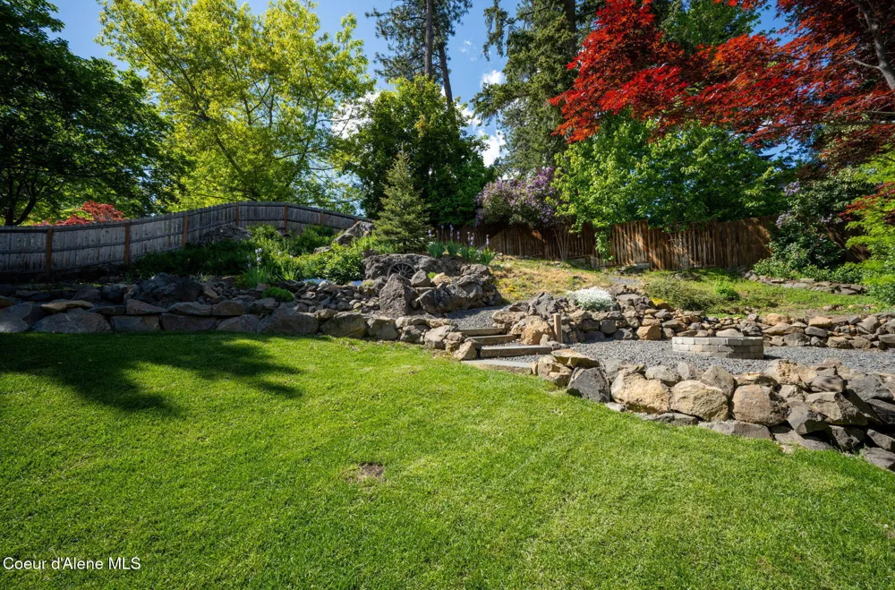 1997 E AVONDALE LANE Hayden, ID 83835