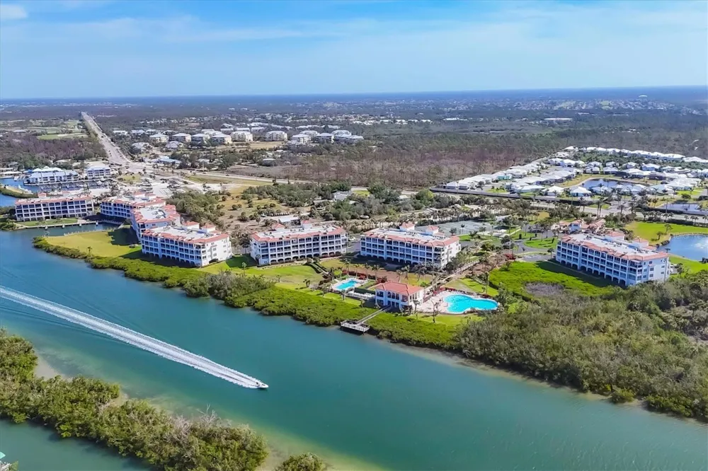 11100 HACIENDA DEL MAR BOULEVARD #G-304 Placida, FL 33946