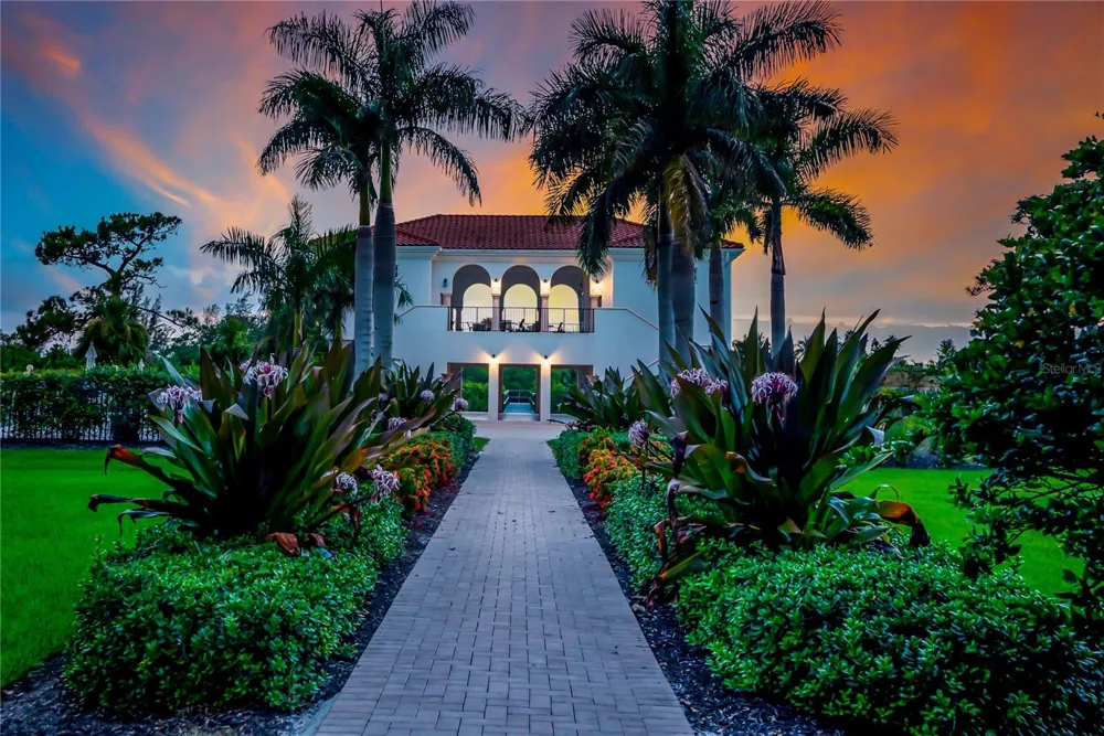 11100 HACIENDA DEL MAR BOULEVARD #G-304 Placida, FL 33946