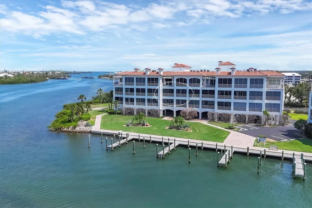 11100 HACIENDA DEL MAR BOULEVARD #G-304 Placida, FL 33946