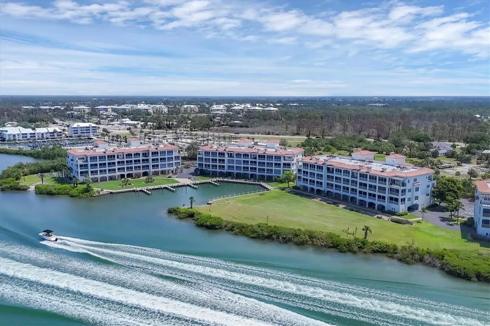 11100 HACIENDA DEL MAR BOULEVARD #G-304 Placida, FL 33946