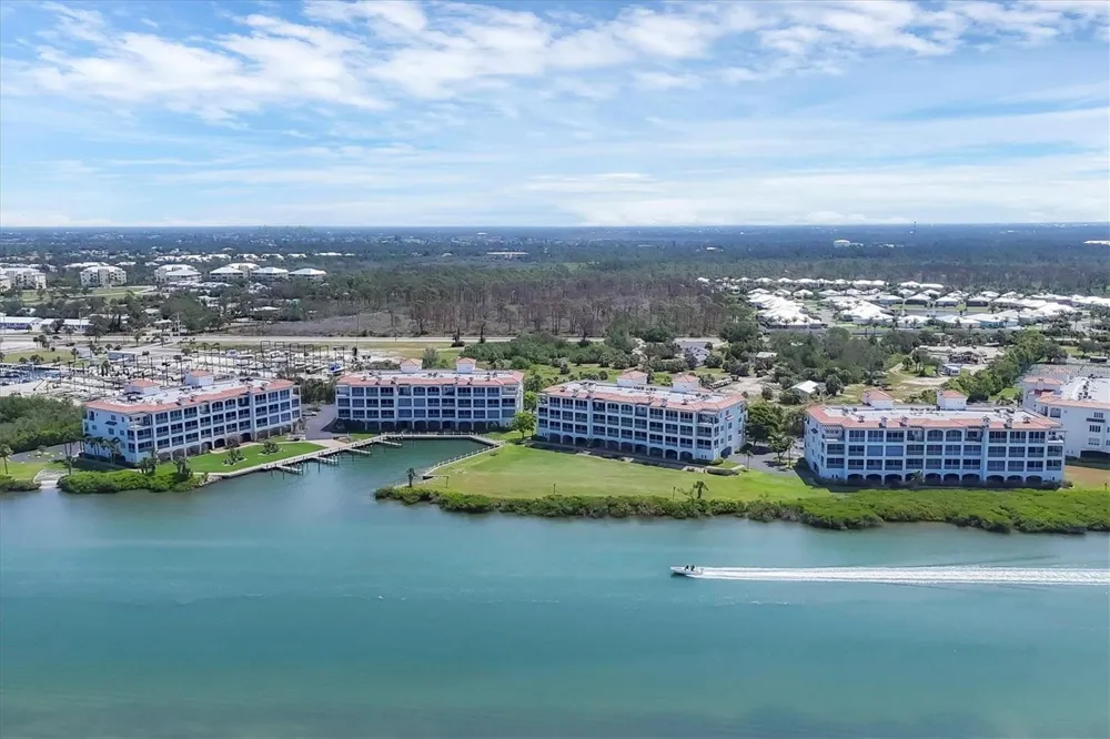 11100 HACIENDA DEL MAR BOULEVARD #G-304 Placida, FL 33946