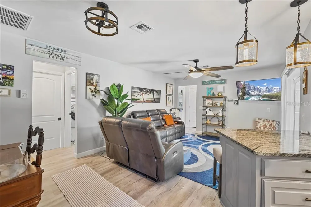 206 SE 45TH TERRACE Cape Coral, FL 33904