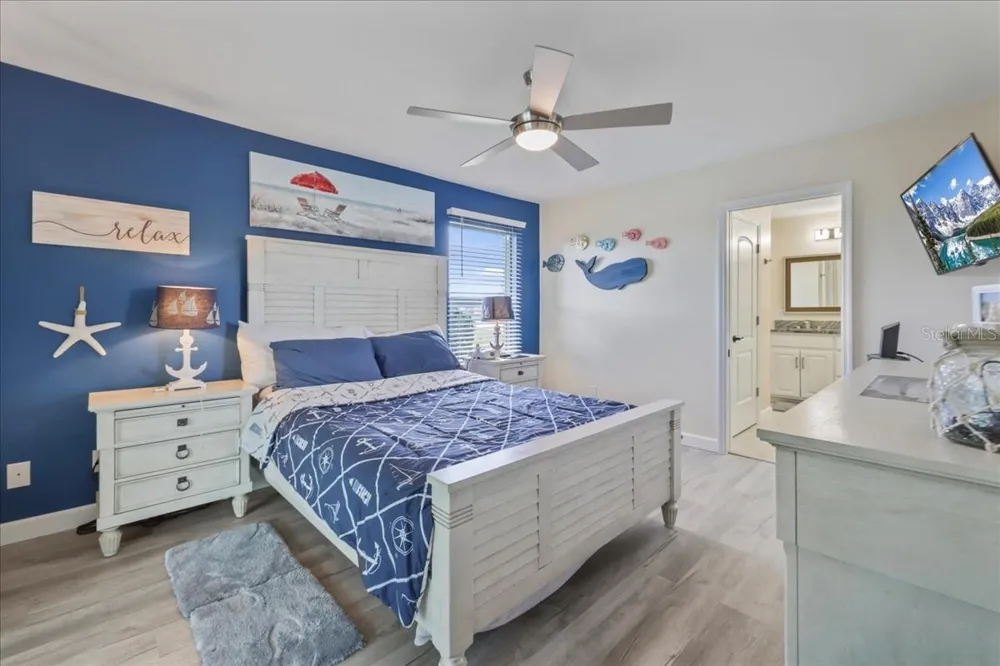 206 SE 45TH TERRACE Cape Coral, FL 33904