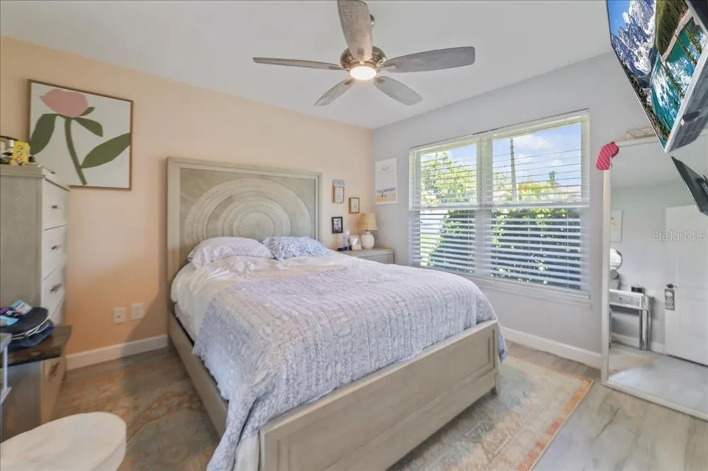 206 SE 45TH TERRACE Cape Coral, FL 33904