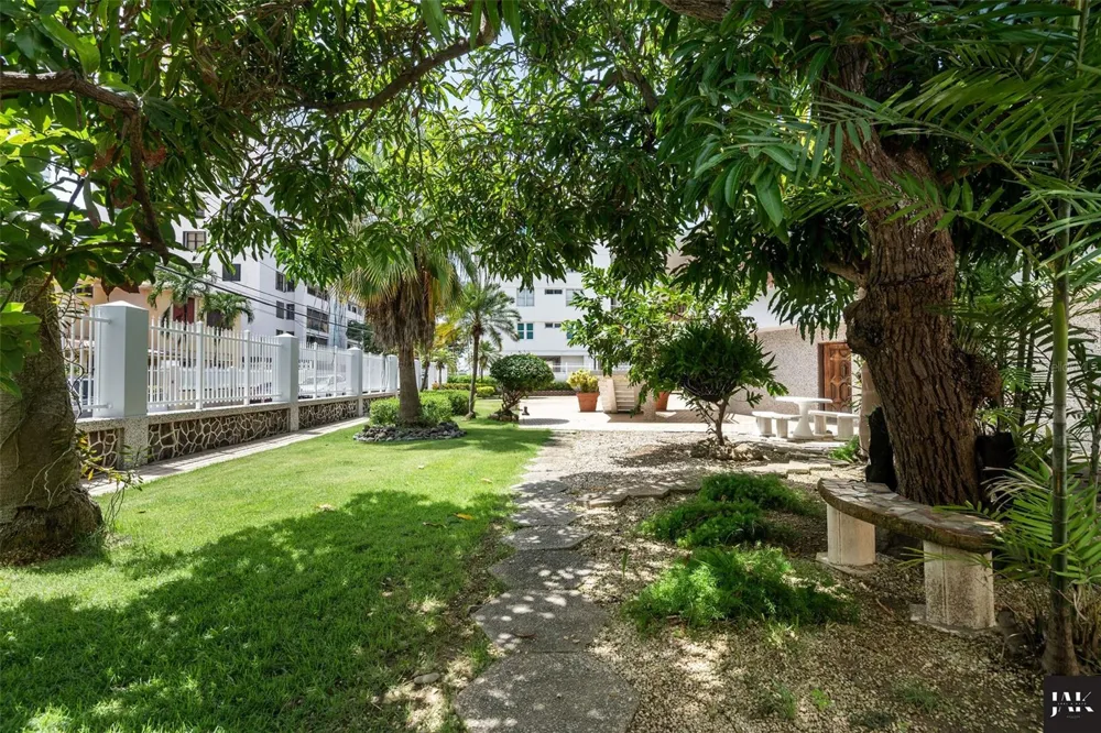 20 AMAPOLA STREET Carolina, PR 00979