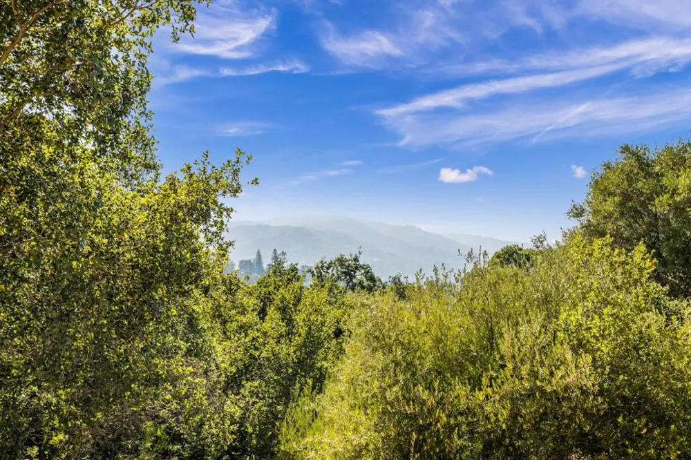 16497 S Kennedy Road Los Gatos, CA 95030