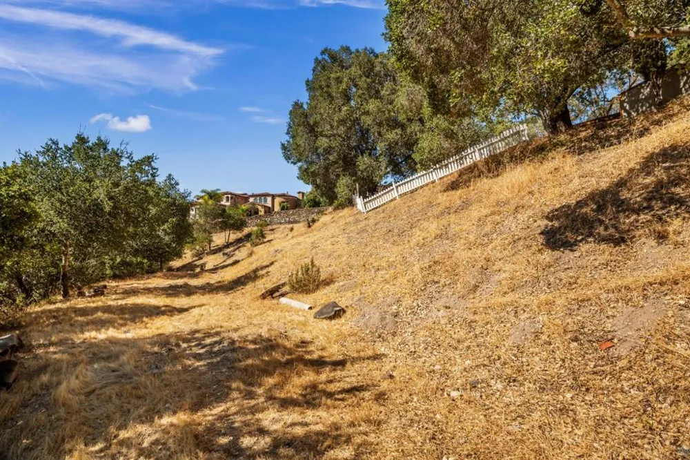 16497 S Kennedy Road Los Gatos, CA 95030