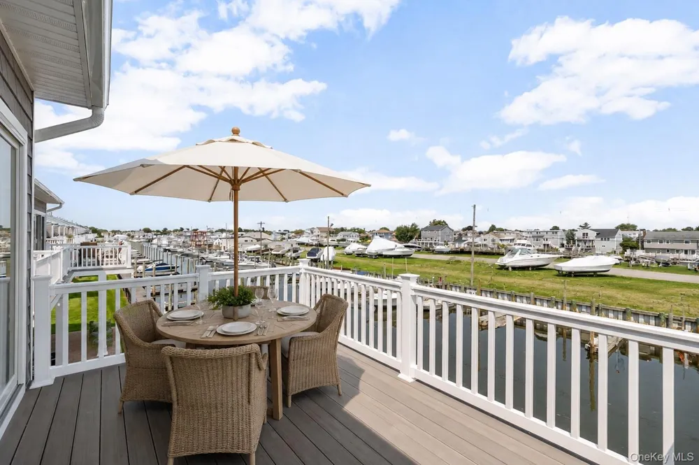 7 Ocean Watch Court Freeport, NY 11520
