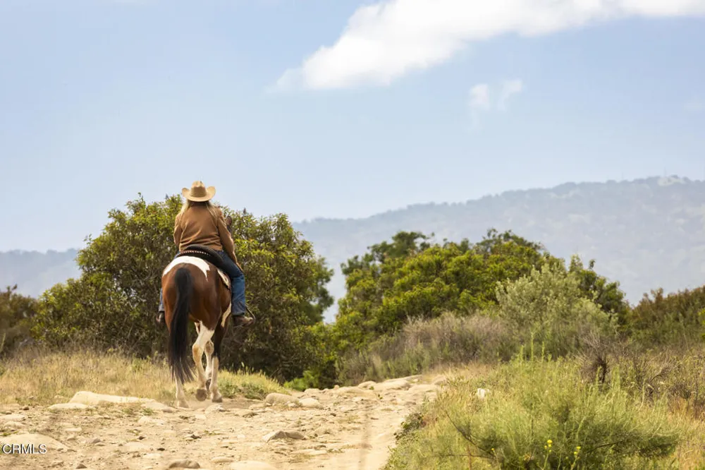 1797 Foothill Road Ojai, CA 93023