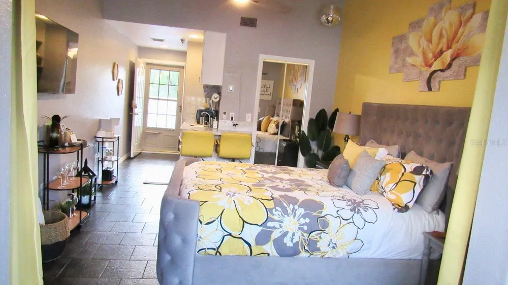 21103 PATIO VIEW COURT #3302 Lutz, FL 33558