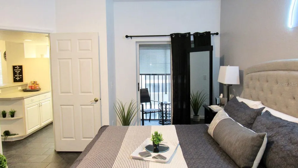 21103 PATIO VIEW COURT #3302 Lutz, FL 33558