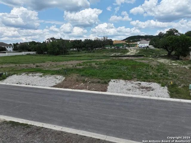 24630 Cliff Line San Antonio, TX 78257