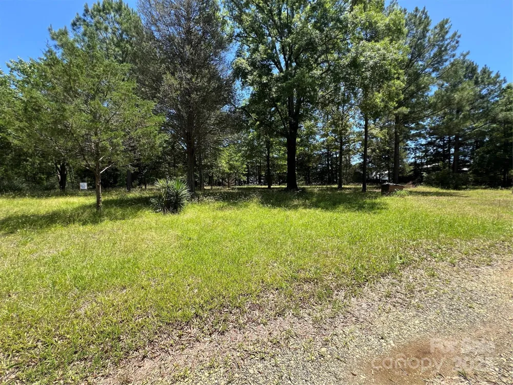 5655 Shirley Road Fort Lawn, SC 29714