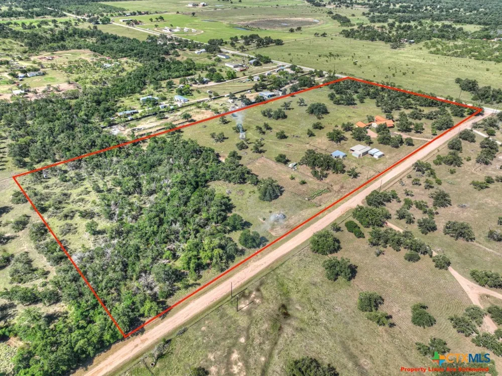 82 Bell Mountain Road Fredericksburg, TX 78675