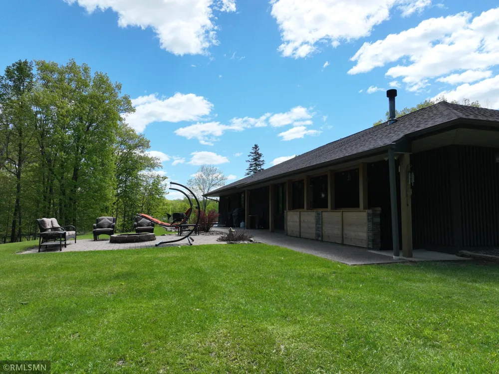 3004 370th Avenue Sandstone, MN 55072