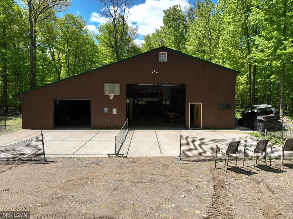 3004 370th Avenue Sandstone, MN 55072
