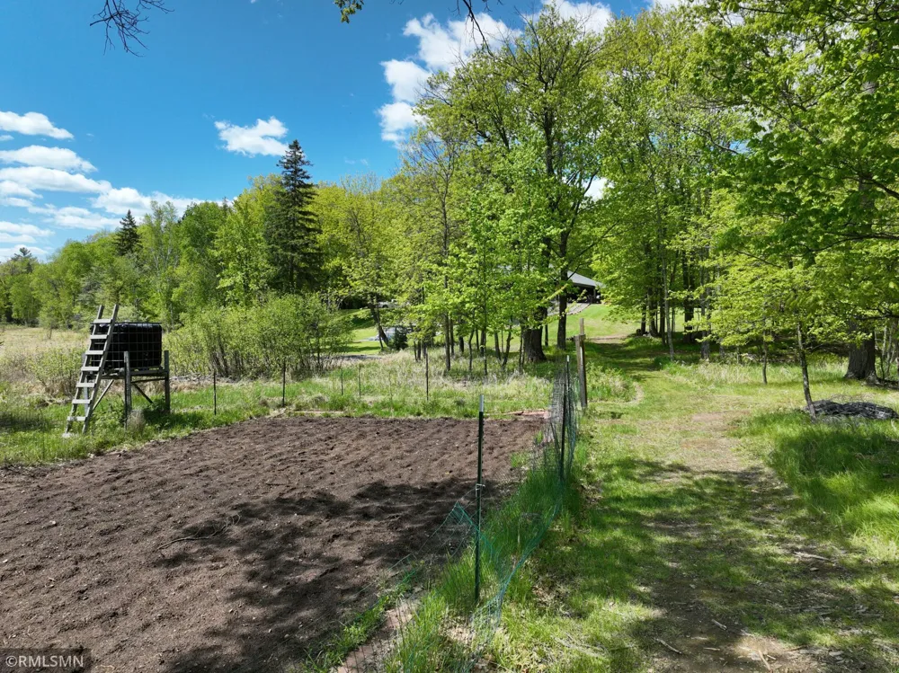 3004 370th Avenue Sandstone, MN 55072