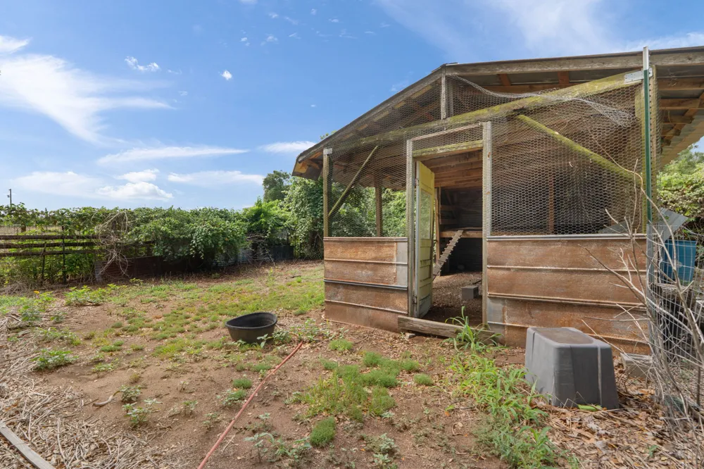 10843 Us Highway 90 W Harwood, TX 78632