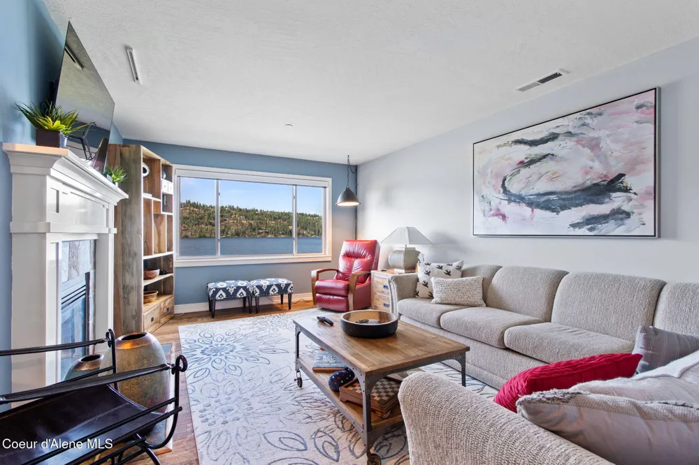 4797 S Arrow Point Drive #104 Harrison, ID 83833