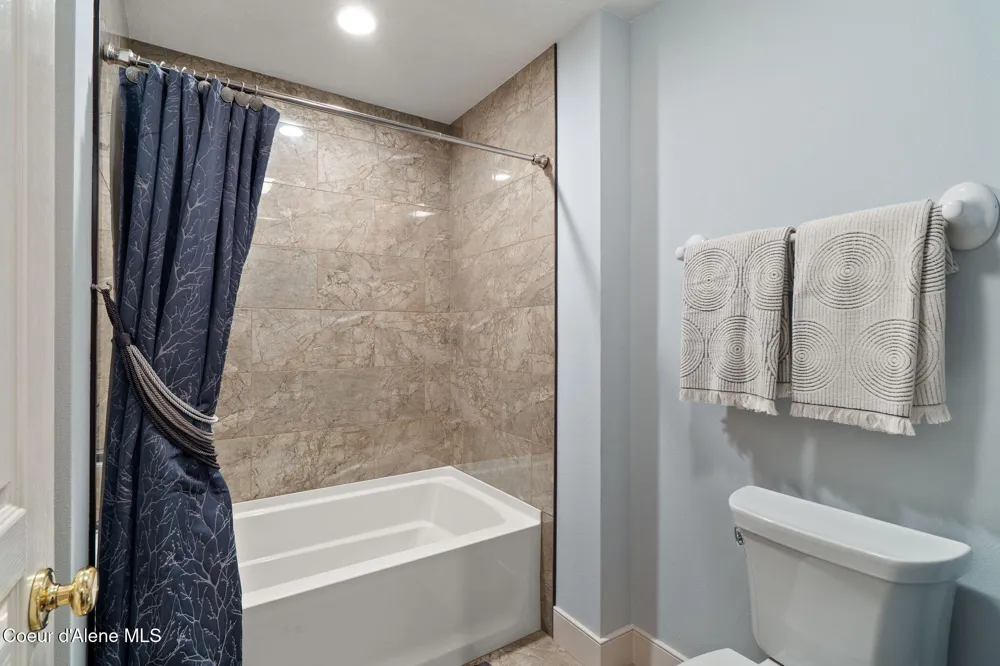 4797 S Arrow Point Drive #104 Harrison, ID 83833