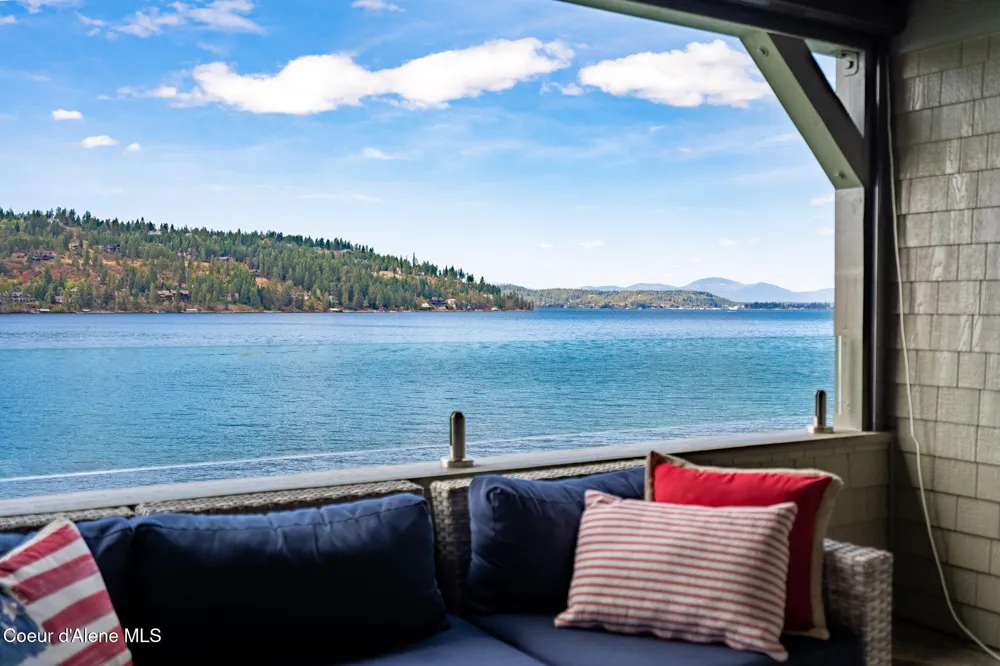 4797 S Arrow Point Drive #104 Harrison, ID 83833