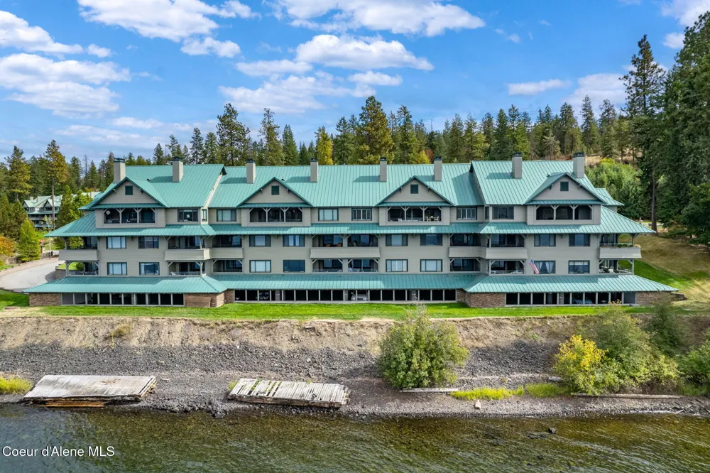 4797 S Arrow Point Drive #104 Harrison, ID 83833