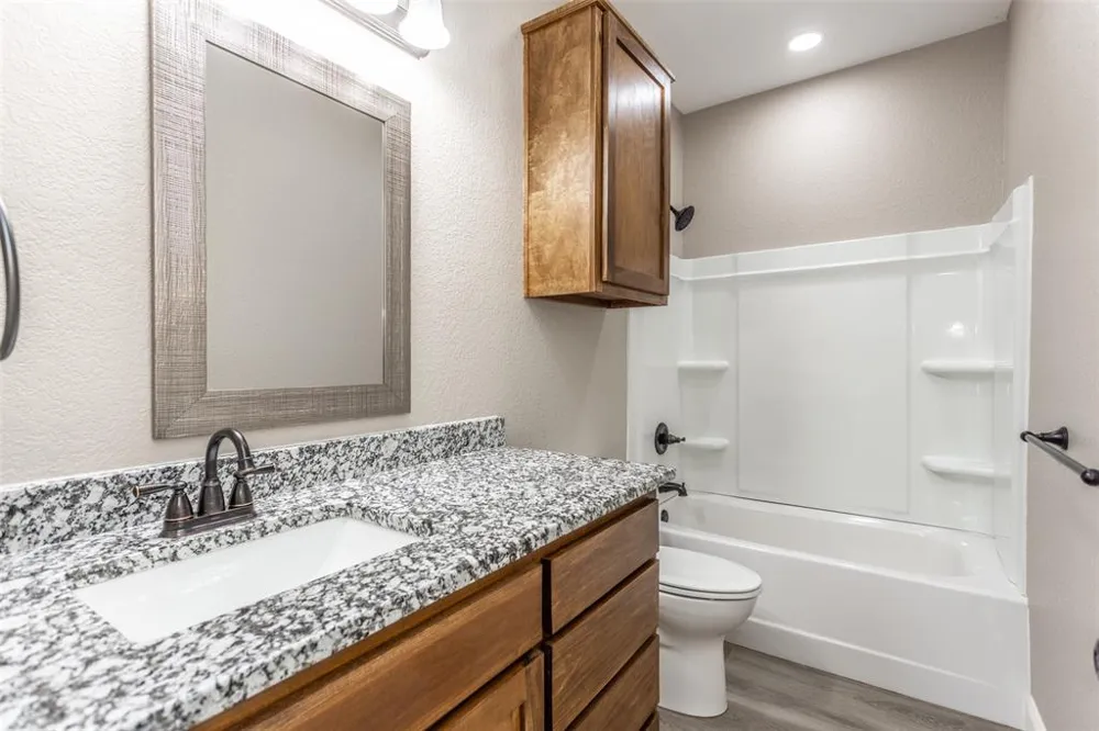322 E Division Street Muenster, TX 76252