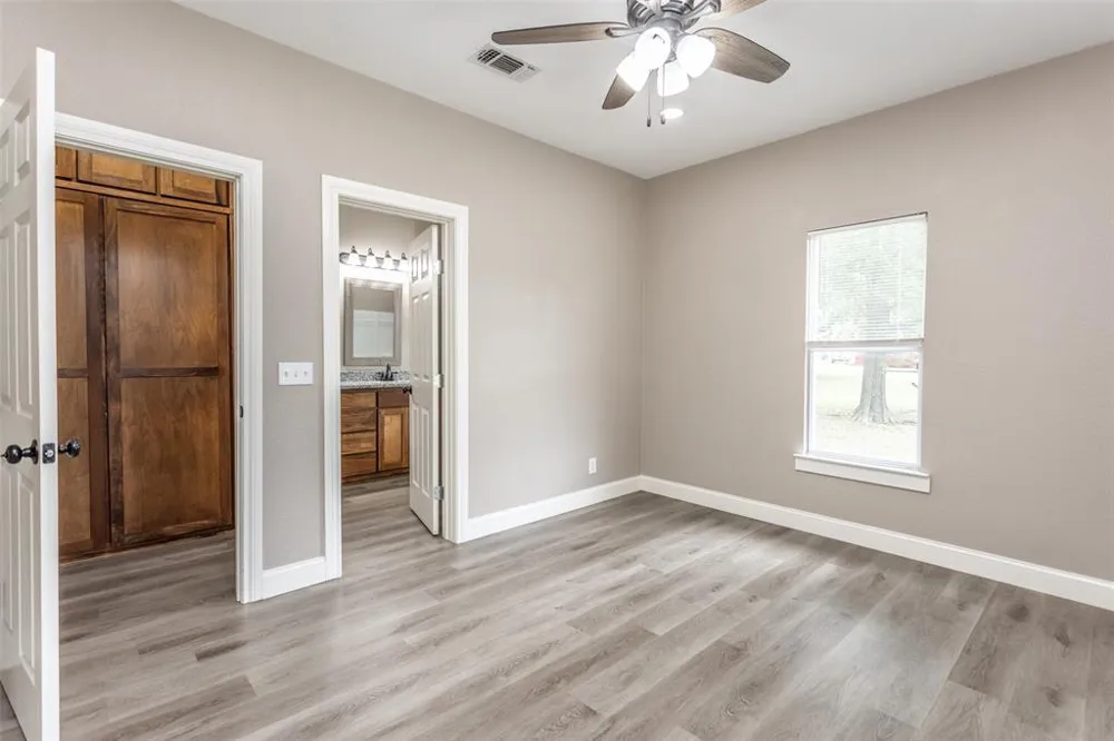 322 E Division Street Muenster, TX 76252