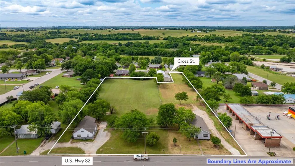 322 E Division Street Muenster, TX 76252